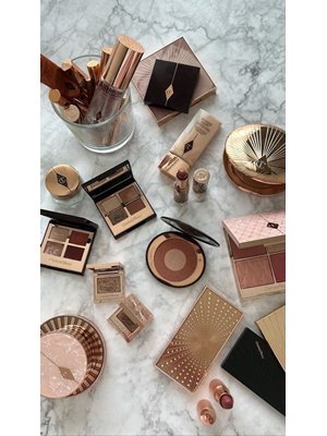 Charlotte Tilbury (crisvede)